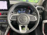 【レーダークルーズコントロール】高速道路での長距離走行が楽に!!自動で速度を保つクルーズコントロールが、衝突軽減システムと連携し、前方の車両を感知して車間を保つように速度調節してくれます!!