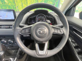 【ステアリングスイッチ】運転中、前方から目線をそらすことなく、オーディオ等の操作が可能な便利機能!安心&快適なドライブを演出してくれます♪