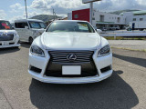 LS 600h バージョンL 4WD 