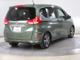 ボディクリーニング後、愛車をピカピカの状態へ保護するコーティング「ブライトパック」がおススメです!水垢がつきにくく、手入れがしやすくなりますよ!いつも愛車をきれいにしておきたい方におススメです。