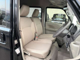 仕入れ先が不明なお車は取扱いしません!!実際に現地に足を運び、しっかりとチェックをしてから仕入れてきてますので、どのお車もご安心して乗っていただけます☆
