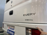 リヤセンサー付きで、バック駐車も安心♪