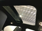 ブレーキ性能、乗り心地、デザイン全てにおいてご満足いただける足回りをメルセデスは具現化しております。