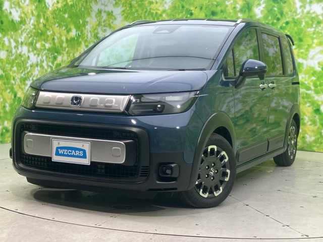 フリード 1.5 ハイブリッド クロスター 