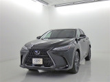 「NX350h VER-L」入荷いたしました。ボディーカラーは&ldquo;グラファイトブラックガラスフレーク&rdquo;です。