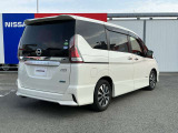 セレナ 2.0 ハイウェイスター Vセレクション 