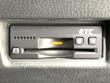 【ETC】高速道路の料金所をストレスなく通過!話題のスポットやサービスエリアに多い「スマートIC」利用時は必須のアイテムです。当店でセットアップを実施、ご納車当日からすぐにご利用いただけます!