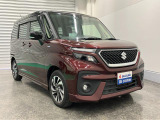 専用フロントグリル&バンパーがスタイリッシュなデザイン