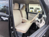仕入れ先が不明なお車は取扱いしません!!実際に現地に足を運び、しっかりとチェックをしてから仕入れてきてますので、どのお車もご安心して乗っていただけます☆