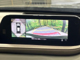 【360&deg;ビューモニター】専用のカメラにより、上から見下ろしたような視点で360度クルマの周囲を確認することができます☆死角部分も確認しやすく、狭い場所での切り返しや駐車もスムーズに行えます。