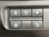 運転席まわりの画像です。
