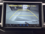 純正メモリーナビとバックカメラ付☆オーディオでドライブも好きな音楽を聴いて楽しめます。TV視聴も可能です☆