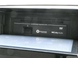 ナビゲーションのAV機能は、CDやDVDビデオ、Bluetoothオーディオなどを搭載しておりますので、車内がまるでコンサートホールのようにお楽しみ頂けます。