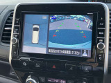 アラウンドビューモニターです!上空から貴方のお車をモニタニングしている様に車両の周りの安全確認が出来ます!