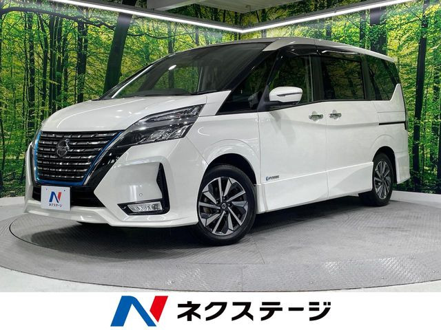 セレナ 1.2 e-POWER ハイウェイスターV 