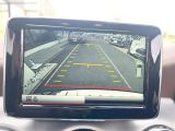 ●ガイドライン付きバックカメラ:不安な駐車もこれで安心!ガイドライン付きなので狭い箇所での駐車もラクラクです!