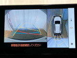マルチビューバックガイドモニターで、後方を確認しながら安心して駐車することができます。運転初心者も熟練者も必須の機能ですよ!