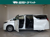 両側パワースライドドア付きだから、狭い駐車スペースなどでの 乗り降りラクラク!小さなお子さまのいるご家庭には嬉しい装備。