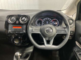 【運転席・助手席】スッキリとしたハンドル周りで使い勝手がいいです★