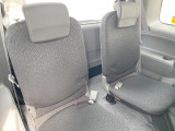 床下収納式のサードシートです。座席部分をコンパクトに収納でき、広大な荷室スペースとしてお使いいただけます!乗車人数や荷物の量など利用シーンに合わせて3列目を有効活用でき、とっても便利♪