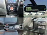 簡単操作の運転席まわりです。オートエアコンです。