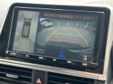 便利な【バックモニター】で安全確認もできます。駐車が苦手な方にもオススメな便利機能です。