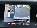 上空から見下ろしたような表示で車両感覚のつかみやすい『アラウンドビューモニター』に移動物検知警報(MOD)があり更に安心です。