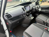 セレナ 1.2 e-POWER ハイウェイスターV 
