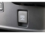 シガーソケットが付いているので、車から電源を取ることが出来ます!