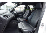 BMWの助手席に座るのもこれまた格別です☆お問合せフリーダイヤル(0078-6002-498412)またはBPS城東鶴見06-6933-6600迄お待ちしております。