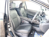 弊社でお車をご購入頂いたお客様は、一部車種を除いて【オイル交換永久無料】となっております。※詳細はスタッフまでお問合せ下さい。
