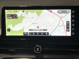 12.3インチワイドディスプレイを採用。情報を同時に表示できる3分割画面も可能。NissanConnect サービスの多様なコンテンツで、セレナと過ごす毎日に驚きと発見を提供します!