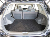 広々としたラゲージスペースを備えています。大きなものや長さのある荷物もしっかりと積み込めます。