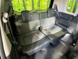 3列目シートはもちろん状態良好☆大人でもゆったりと座って頂けますので、大人数でのお出かけもラクラクです♪ご家族で、気の知れた仲間で、ドライブに行くのが楽しみですね♪