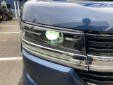 【LEDライト】ハロゲン、HIDと比べて明るく、寿命が長いのが特徴です!これで夜の運転も安心☆