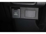 アクセサリーDC12Vソケット装備!