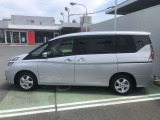 セレナ 2.0 XV 