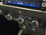 より快適にドライブを過ごして頂ける様に簡単に調整ができるオートエアコンを装備しております!ワンタッチですのでどなたでも簡単に操作できます!室内はこれでいつでも快適に保たれます。