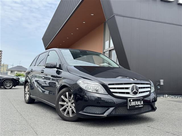 Bクラス B180 ブルーエフィシェンシー 本革シート 修復歴無し