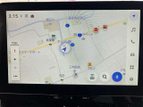 純正ナビを装備。タッチパネル式で使いやすく、お出かけもラクラクです。