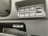 アイドリングストップ付きなので、環境にもお財布にも優しいお車です。