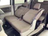 【オプション多数】大好評ボディーへのガラスコーティング施工承ります☆ご納車でキレイなのは当たり前♪その後のお手入れは水洗いでOK!いかに良い状態を保つかがカギ☆純正や社外パーツ等も取り寄せ・取付可能☆