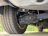 お車を安心してお乗りいただく為には、足回りの定期点検が欠かせません。サービスサポート(有償保証)では無料点検もご提供しており、安心のカーライフをお過ごしいただけるサポート体制が整っています。