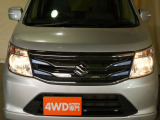 ■中古車だけではなく新車の販売・オリジナル設定も可能です。トヨタ、日産、ホンダ、スバル、ダイハツ、スズキ、マツダ、三菱の各社を取扱い。H24年度はスバル店の新車販売台数全国1位を獲得しました。
