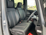 使用感のないきれいな運転席シートです!