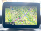 ●ベンツ純正ナビ:一体感のあるナビは、高級感ある車内を演出してくれます。Bluetooth再生などオーディオ機能も充実しておりますので、運転もより楽しめます♪
