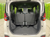 普段のお買い物や通勤、送迎等に十分な荷室スペースを確保しております。セカンドシートを倒すと、大きな荷物の積載も可能です♪
