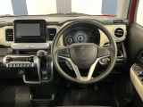 運転しやすいインパネ周りです!見やすいレイアウトで快適なドライブをサポートします!