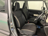 【フロントシート】さまざまな体格の方が快適に運転ができるよう配慮したシートになっております。