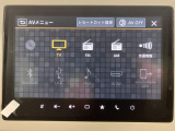 【9インチナビ】TV CD/DVD再生やBluetoothオーディオなど多彩なメディアに対応したメモリーナビを装備しています。